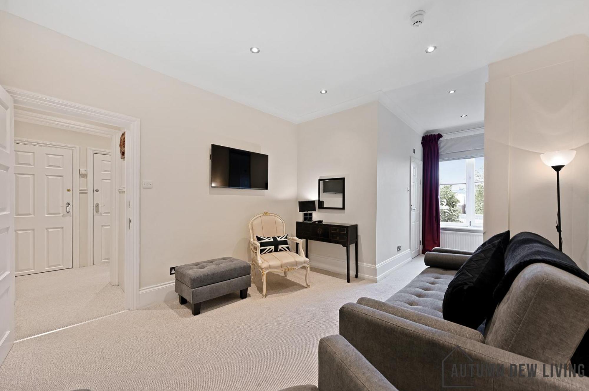 Beautiful 2 King Size Beds 2 Bath- Sleeps 5 In Earls Court Leilighet London Eksteriør bilde